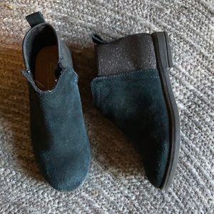 Girls black and sparkly Toms Deia booties